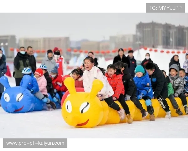 多国推动“轮滑+旱地训练”作为冰雪项目入门形式 多国推动“轮滑+旱地训练”作为冰雪项目入门形式